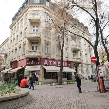 Vintage Private In The Heart Of The Downtown Sofia