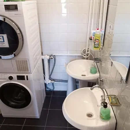 Vintage Private In The Heart Of The Downtown Hostel